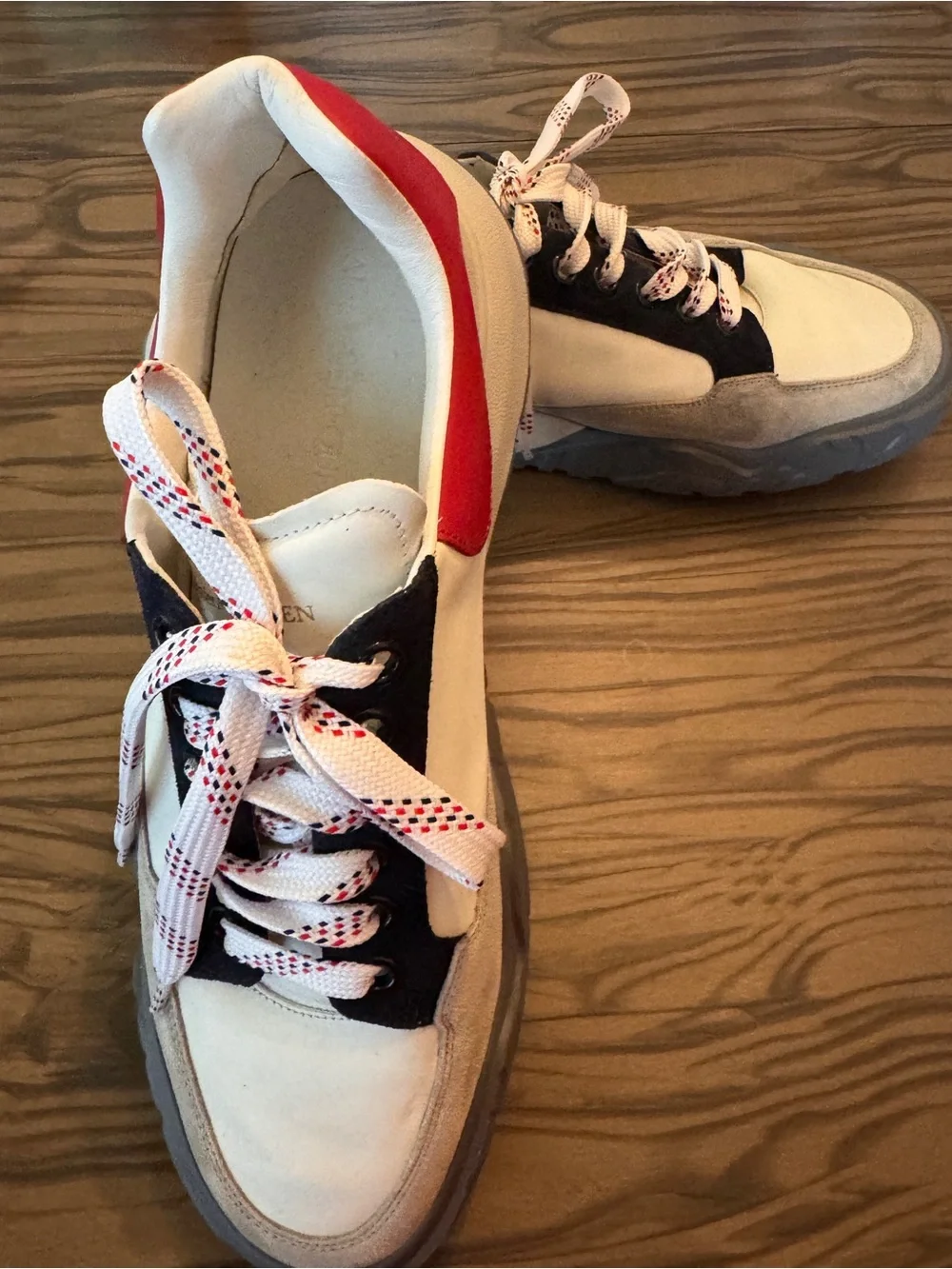 Alexander McQueen Low-Top Trainers